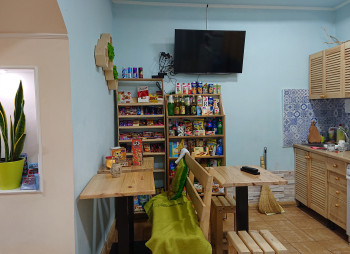 Capsule hostel AntiHostel Forrest in Lviv